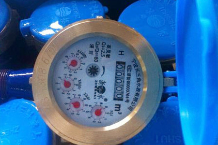 智能預(yù)付費(fèi)水表的選擇、安裝與使用