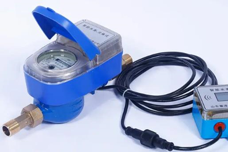 光電直讀遠(yuǎn)傳閥控水表廠家怎么選？