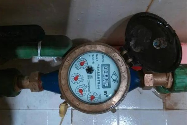 光電直讀遠(yuǎn)傳閥控水表的工作原理原來是這樣的！ 圖2